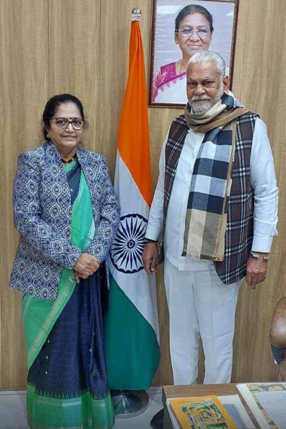 Dr.Vijayalakshmi Veeramachaneni